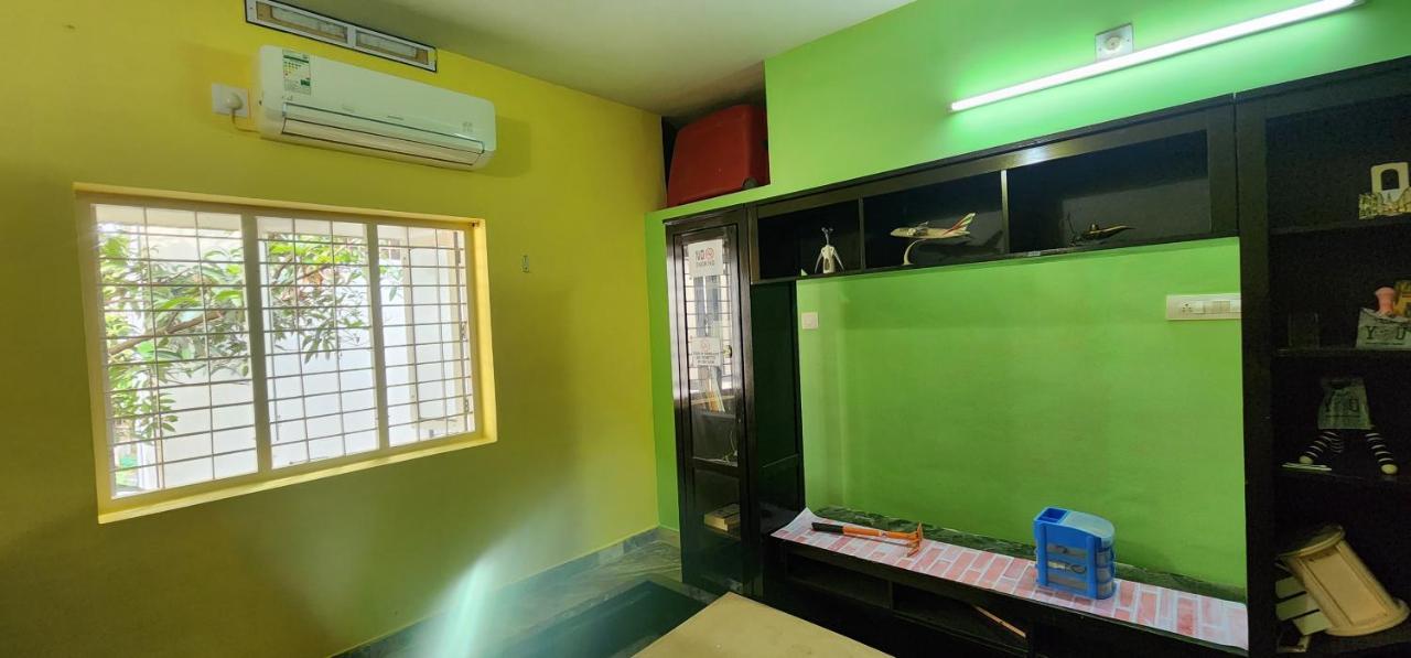 Jj'S White House 호텔 Thrissur 외부 사진